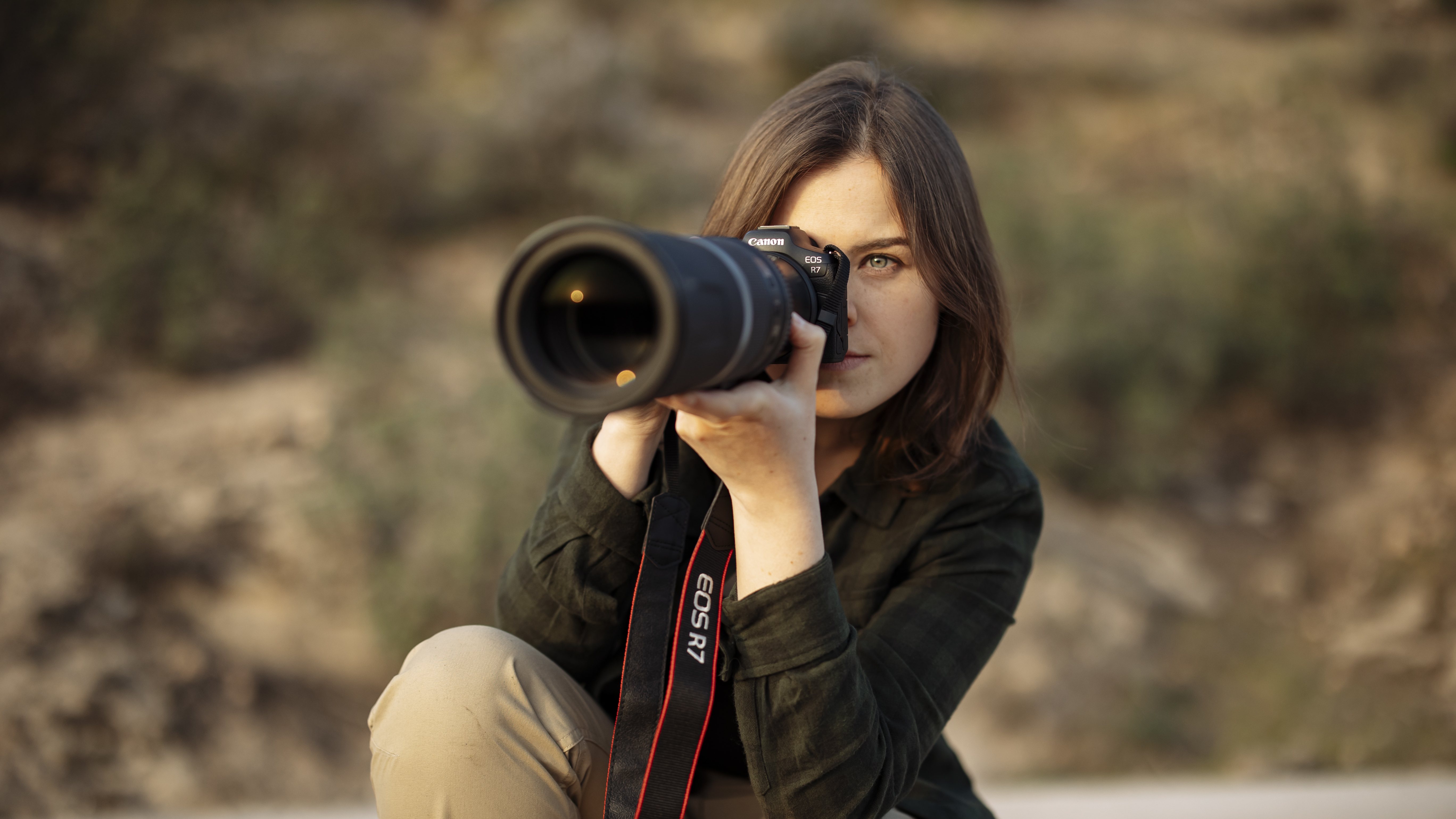 CANON EOS R7 + RF-S 18-150 STM